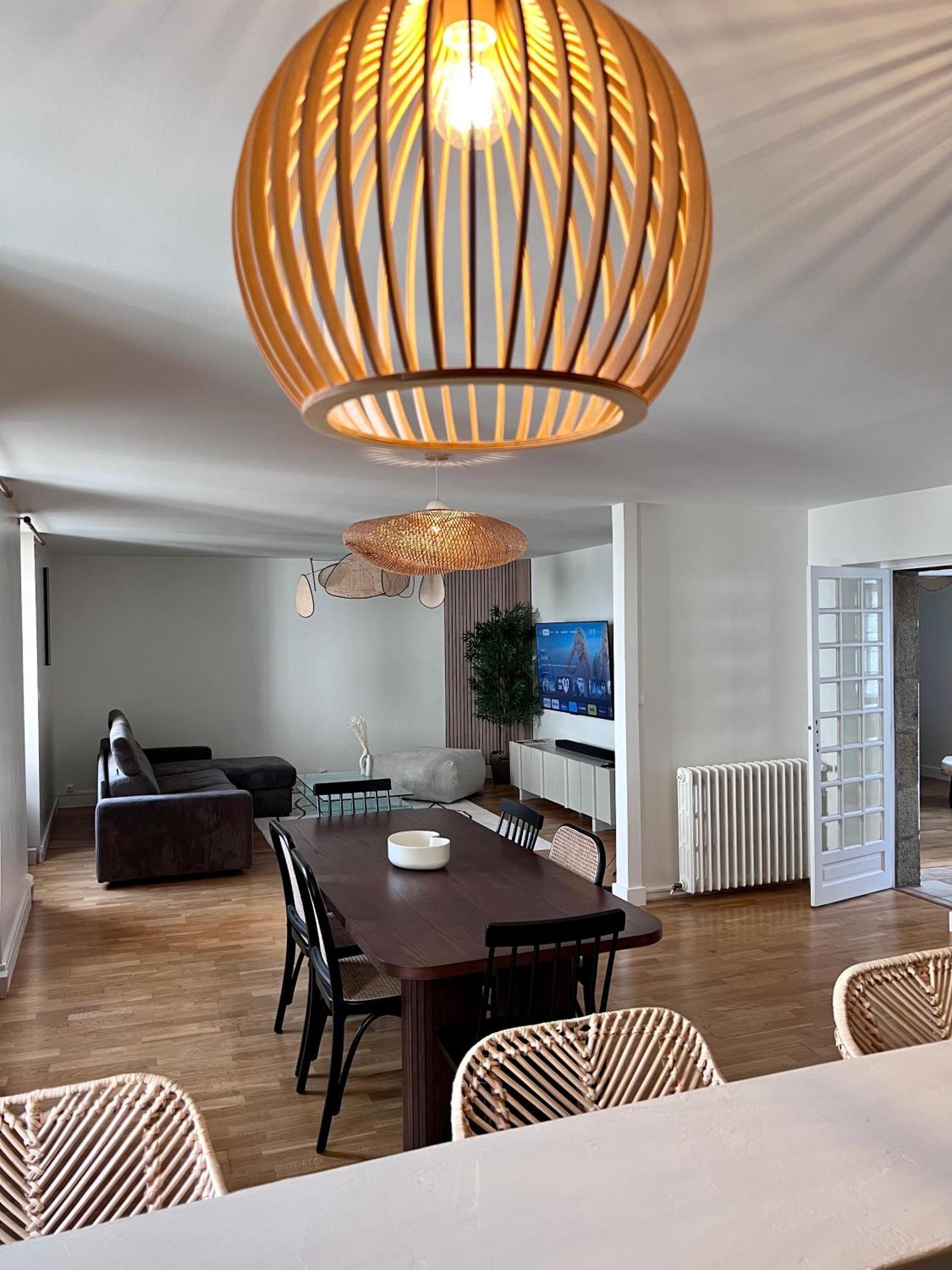 קונקרנו Grand Appartement Ultra Moderne Plein Centre, Plage A Pieds, Avec Parking מראה חיצוני תמונה