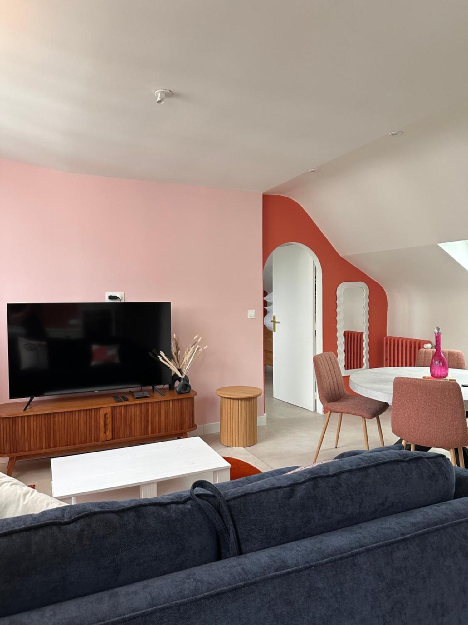 קונקרנו Grand Appartement Ultra Moderne Plein Centre, Plage A Pieds, Avec Parking מראה חיצוני תמונה